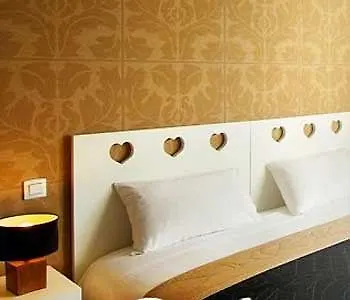 Mona Lisa Hotel