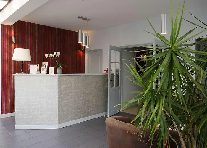 Mona Lisa Отель Ла-Боль-Эскублак