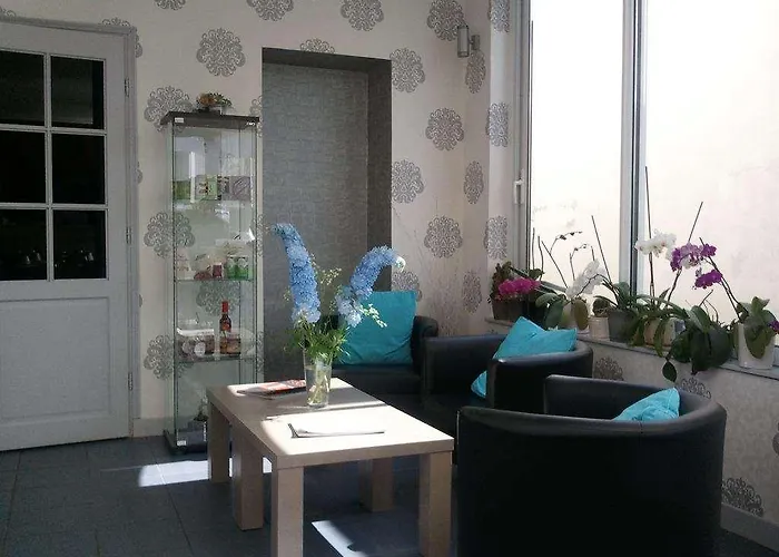 Отель Mona Lisa