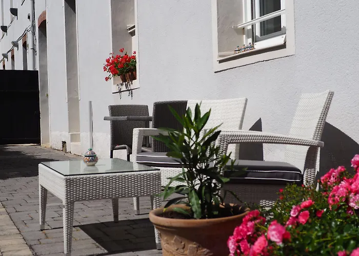 Отель Mona Lisa 3*